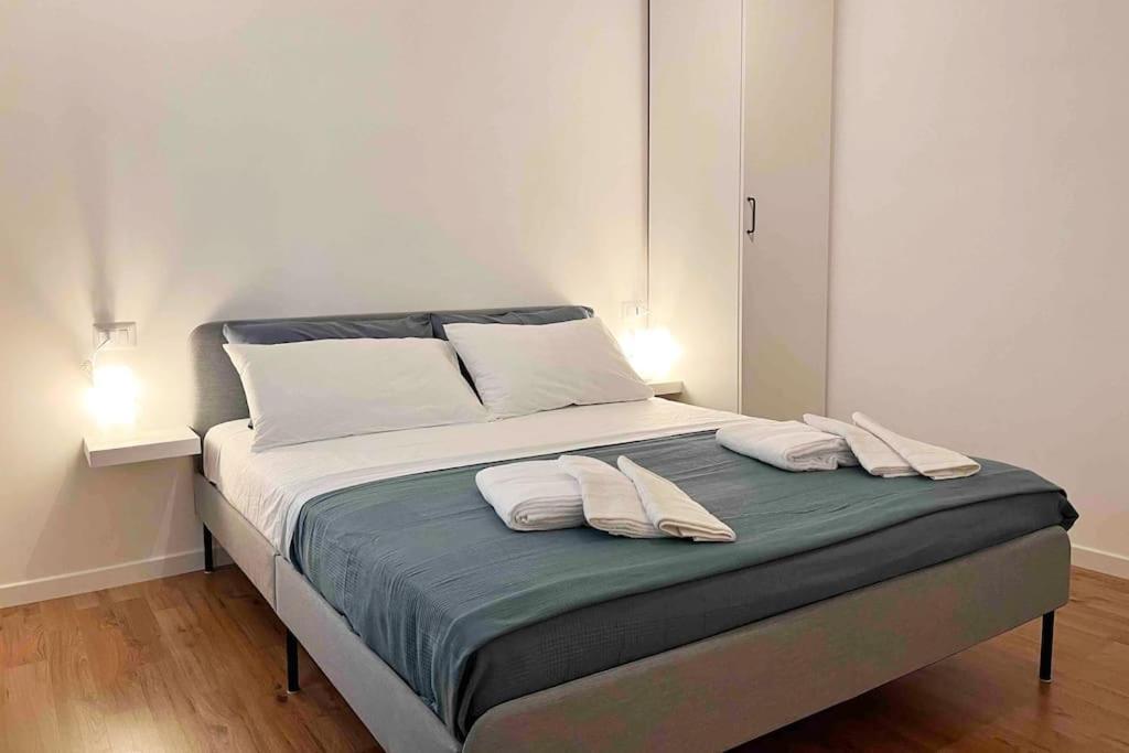 Apartamento La Casa Di Lillidu - Napoli Most Exclusive Area Exterior foto