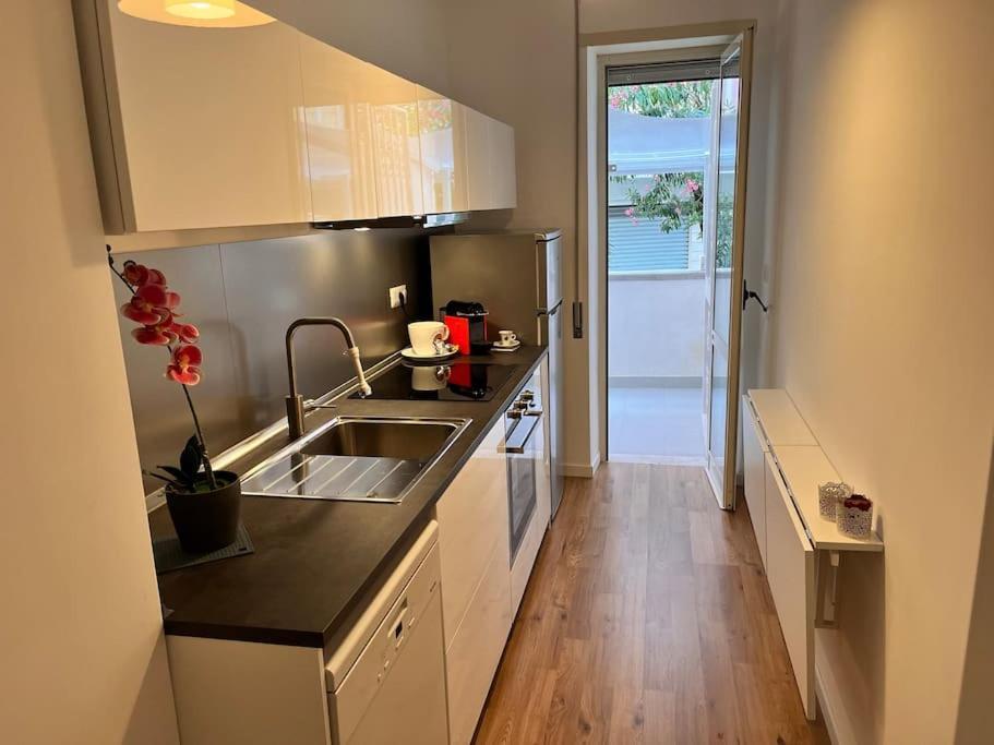 Apartamento La Casa Di Lillidu - Napoli Most Exclusive Area Exterior foto